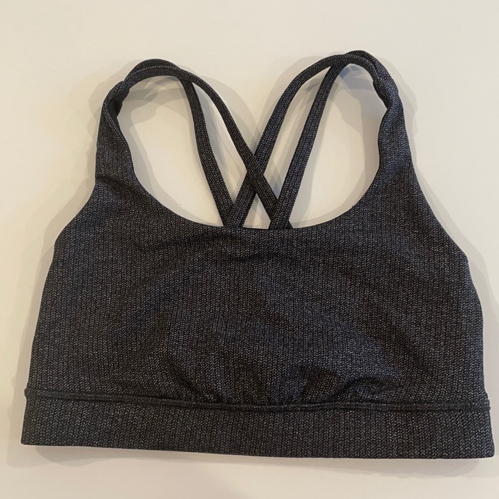 Lululemon sports bra